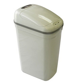 iTouchless Hands-Free Infrared Automatic Plastic Trashcan, 8 Gallon (30 Liter)